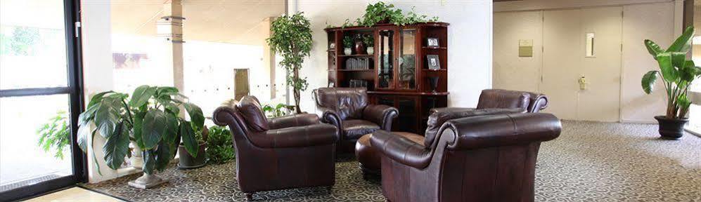 Kellogg West Conference Center & Hotel Pomona Esterno foto